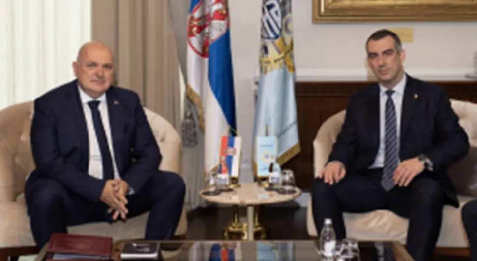 орлић окука .webp